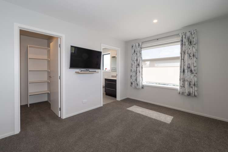 133 Middle Road Allenton_7