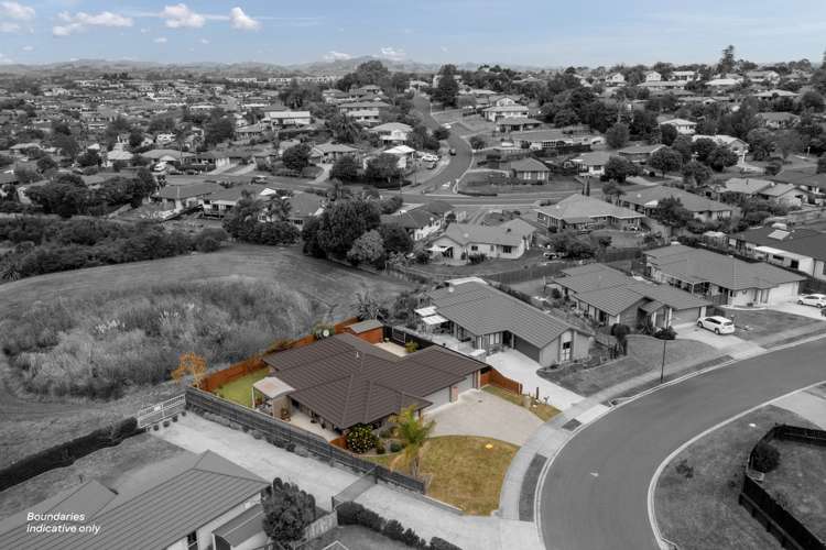 56 Fairfax Crescent Pyes Pa_24