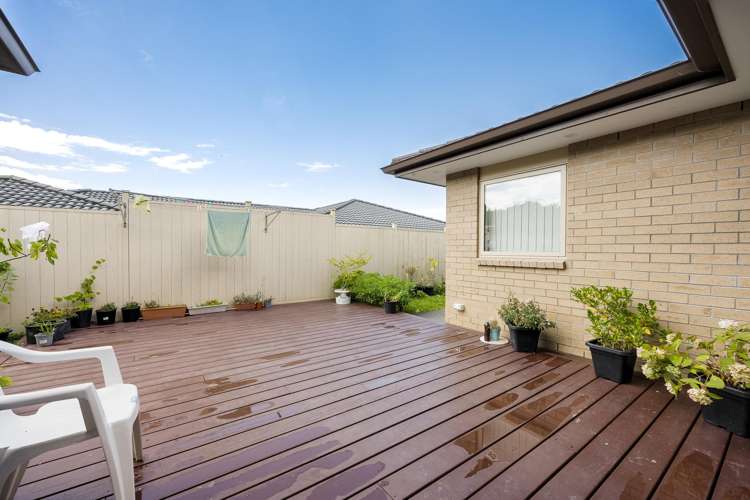 37 Riverglade Parkway Te Atatu South_22