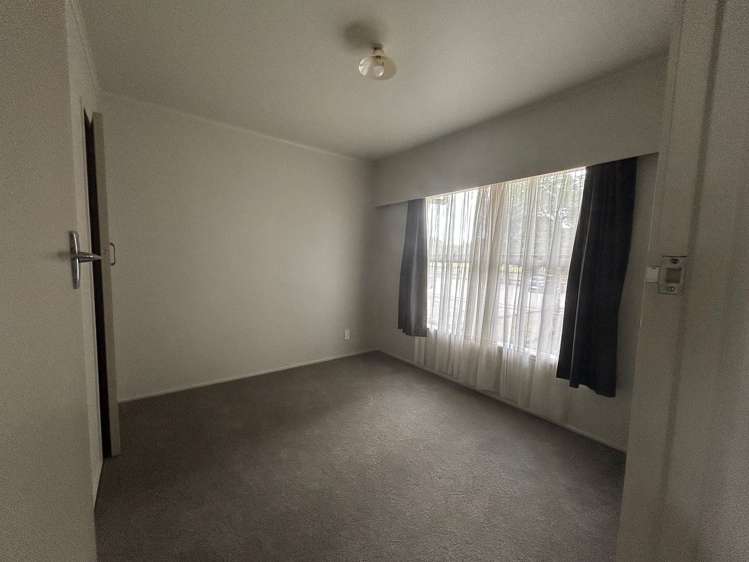 1/32 Northcote Road Takapuna_2
