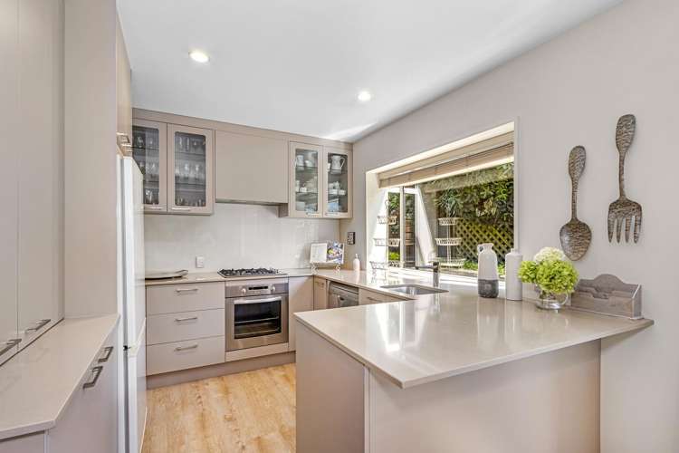 2/43 Dee Street Saint Albans_11