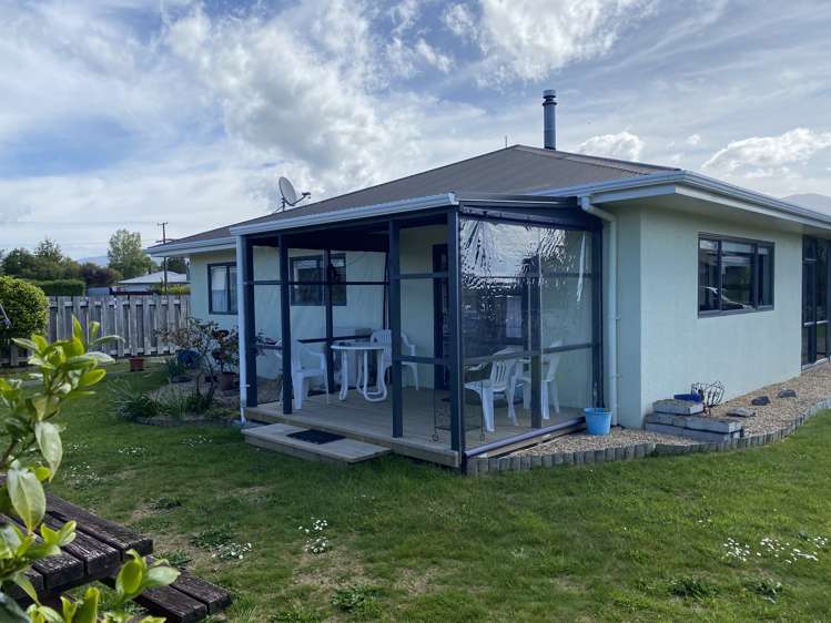 2b Feary Crescent Takaka_10