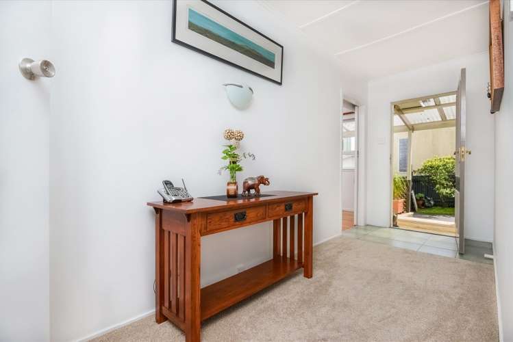 50 Symonds Street Onehunga_12