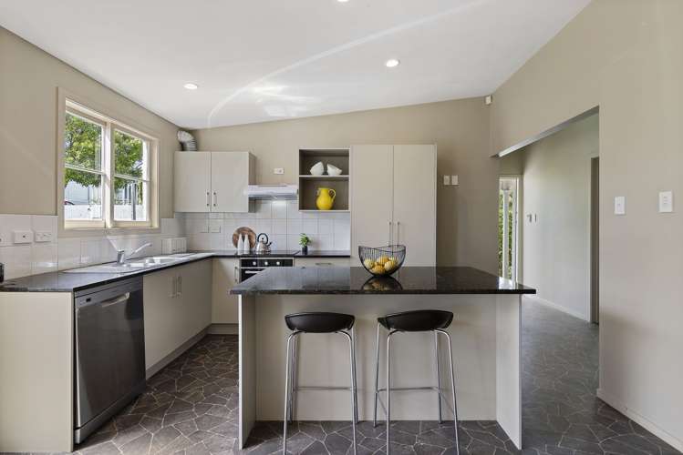 93 Rose Road Grey Lynn_14