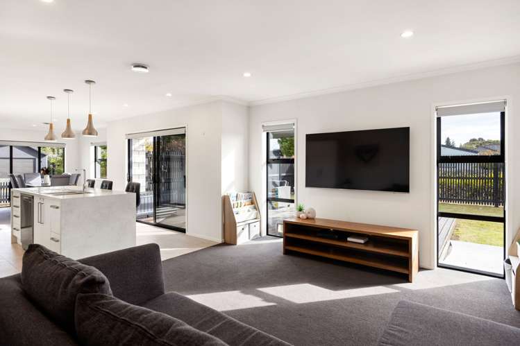 6 Probert Crescent_4