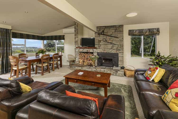 335 Ridge Road Paremoremo_9