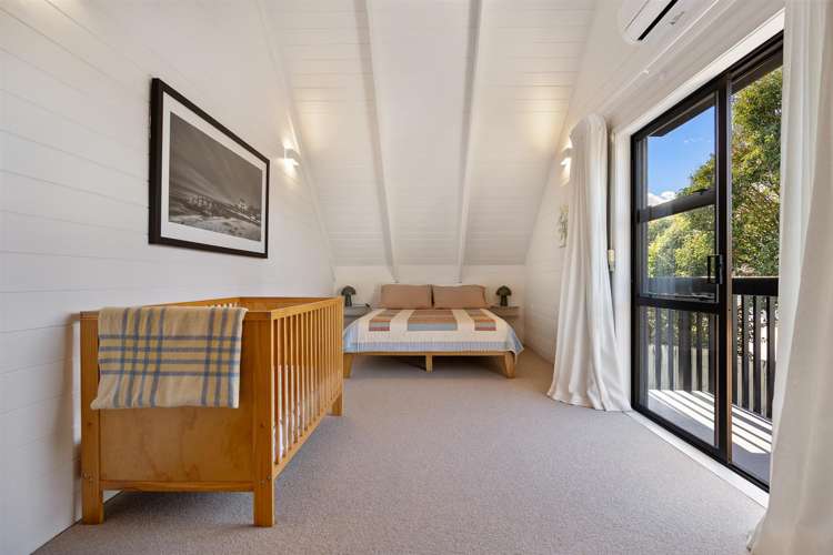 3 Muriwai Road Waimauku_24