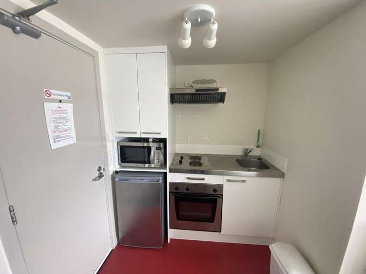 604/35 Abel Smith Street 2185_2