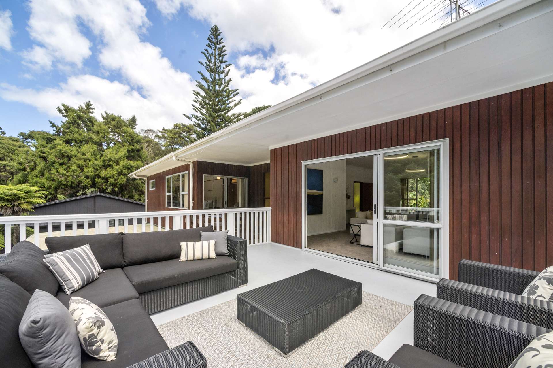 318 Huia Road Titirangi_0