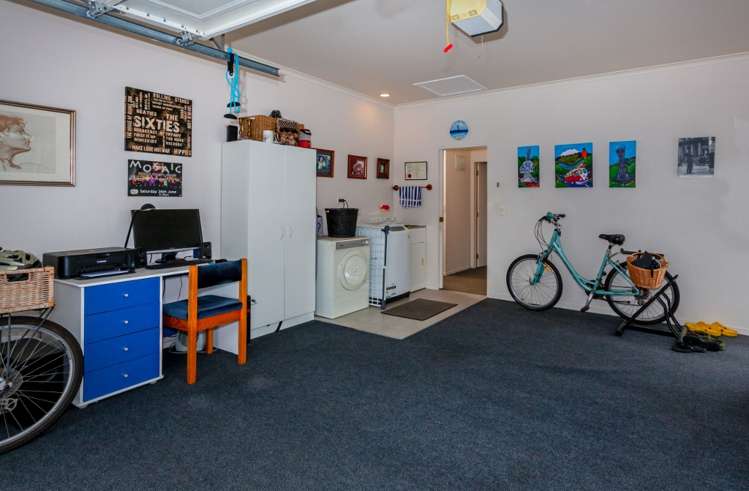 200 Mayfair Avenue Whangamata_24