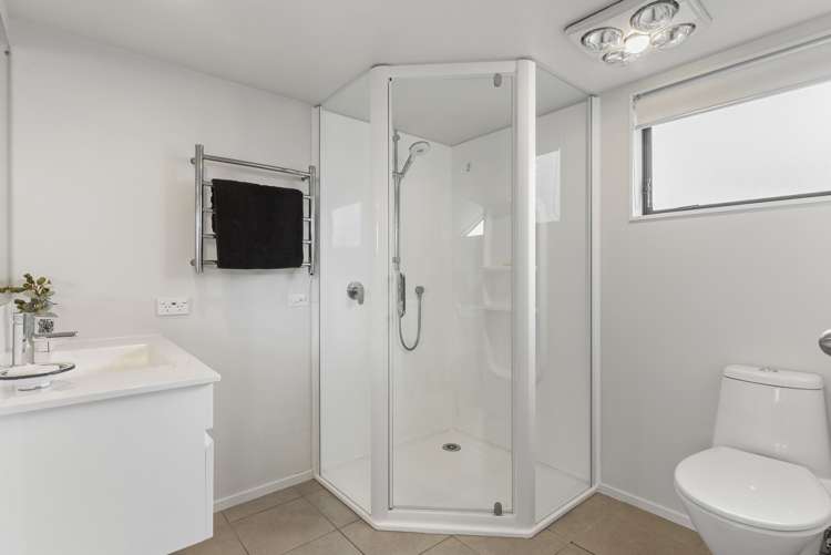 29a Clarke Road Onehunga_13