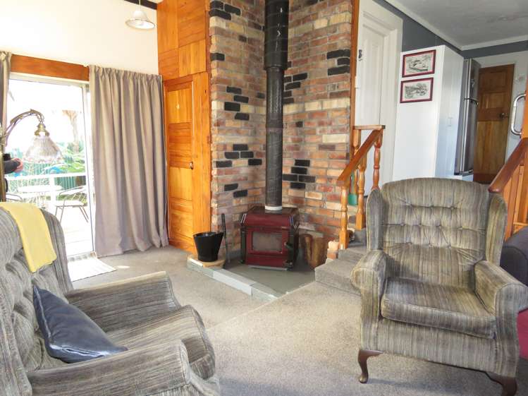 146 Broadway Reefton_5