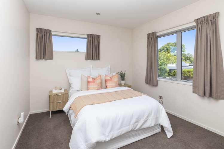 5/5 Yew Tree Lane Hillmorton_10