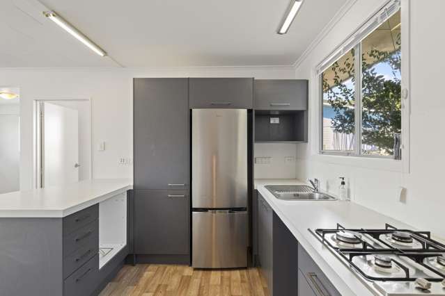 8A Waterloo Place Westown_3