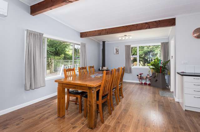 2 Windsor Road Waipawa_1