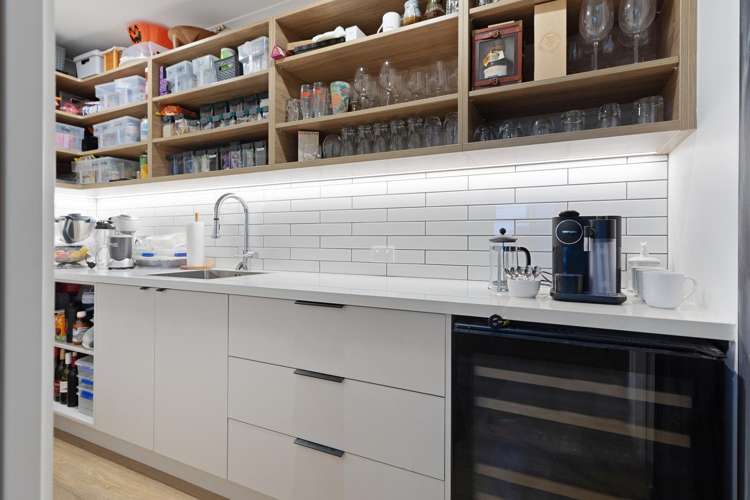 160 Lakes Boulevard Pyes Pa_10