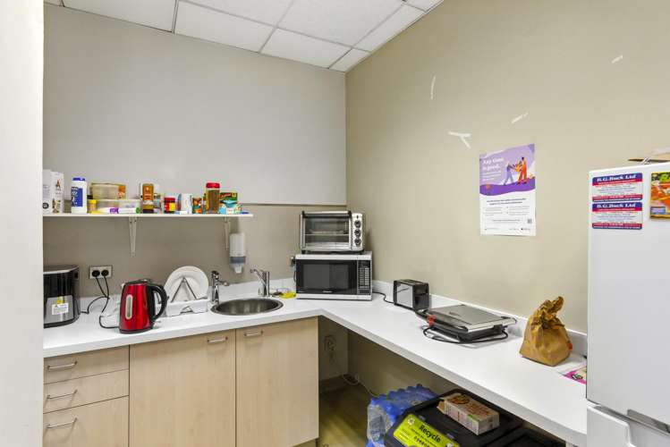 167-169 Oxford Street Levin_17