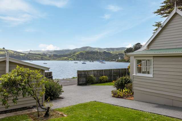 257 Beach Road Akaroa_4