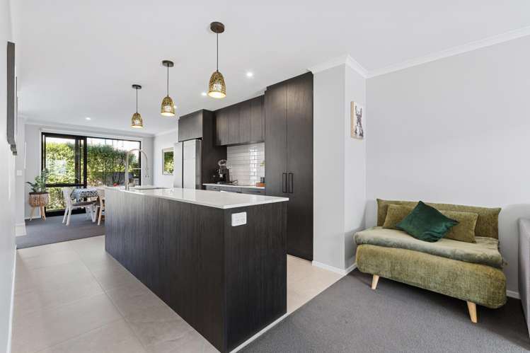 21 Seafarer Crescent Stanmore Bay_6