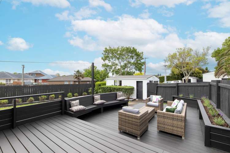 12 Duncan Avenue Te Atatu South_11