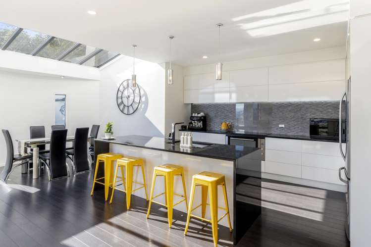 8 Valley View St Andrews Hill_18