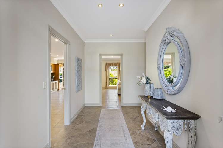 5 Grovenor Drive Orewa_4