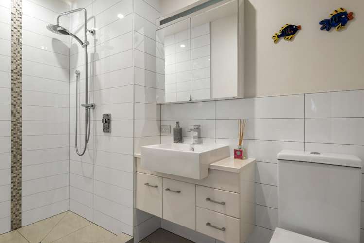 32a Seaview Avenue Northcote_10