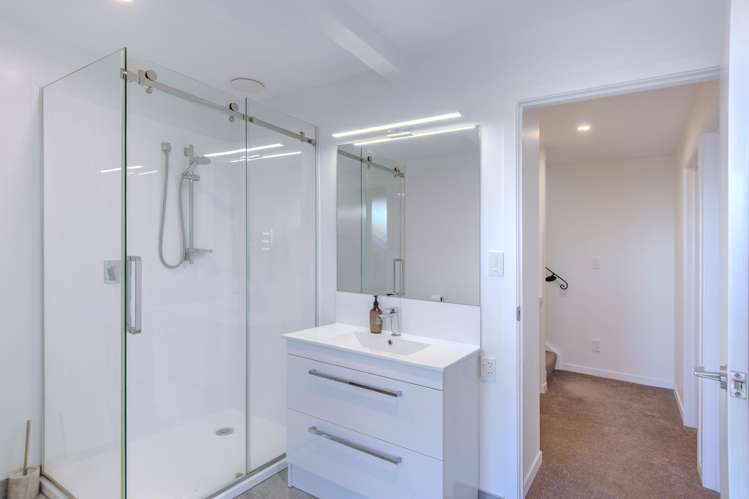 85 Spencer Road Lake Tarawera_18