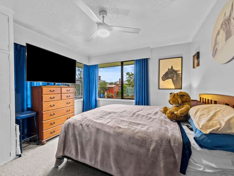 10 Reddecliffe Crescent Hampstead_6