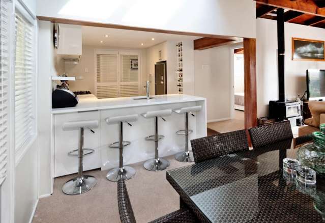 263B Titirangi Rd Titirangi_2