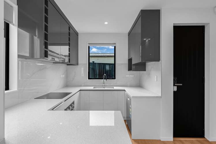 193D Mahia Road Wattle Downs_12