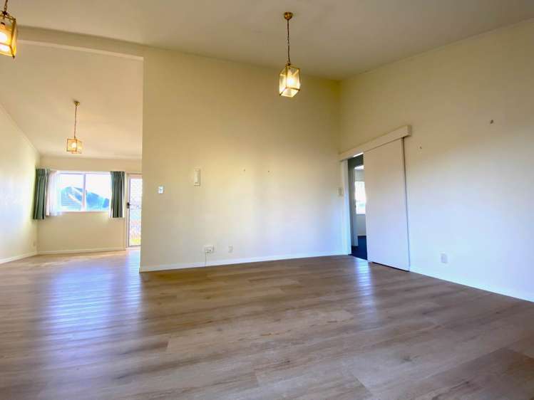 2/77 Nile Road Milford_4