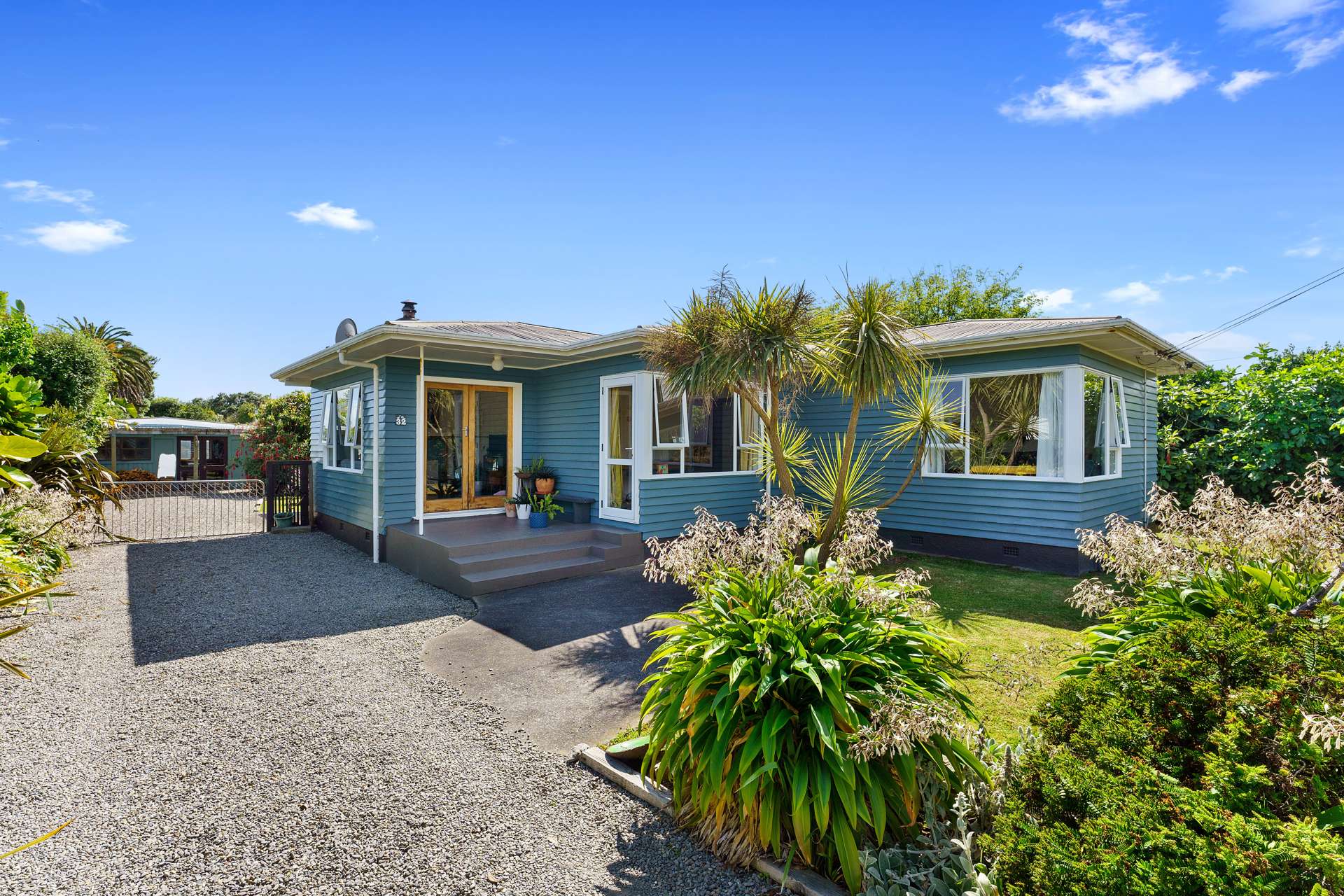 32 Kiharoa Street Otaki Beach_0