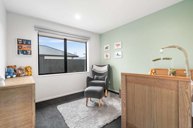 20 Halpin Drive Lincoln_18