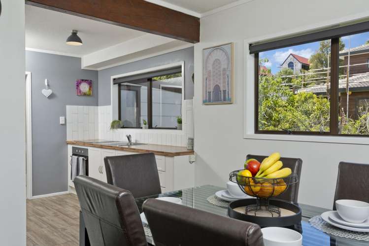 38B Birkdale Road Birkdale_9