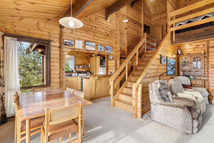 28 & 30 Trelissick Loop Castle Hill_7