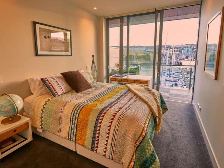 3b/3 Clyde Quay Wharf Te Aro_16