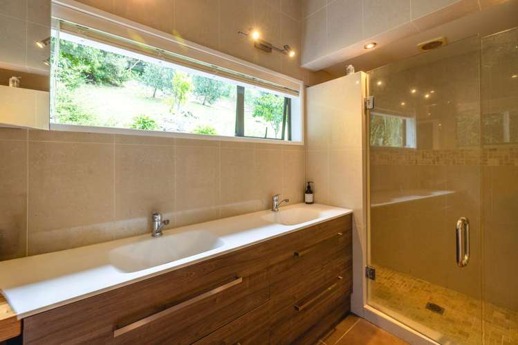 32 Lannan Road Surfdale_23