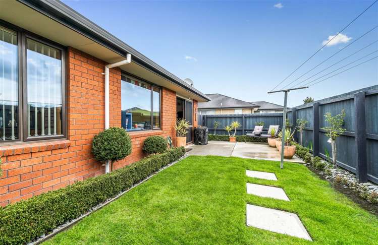 39 Tyrone Street Belfast_10