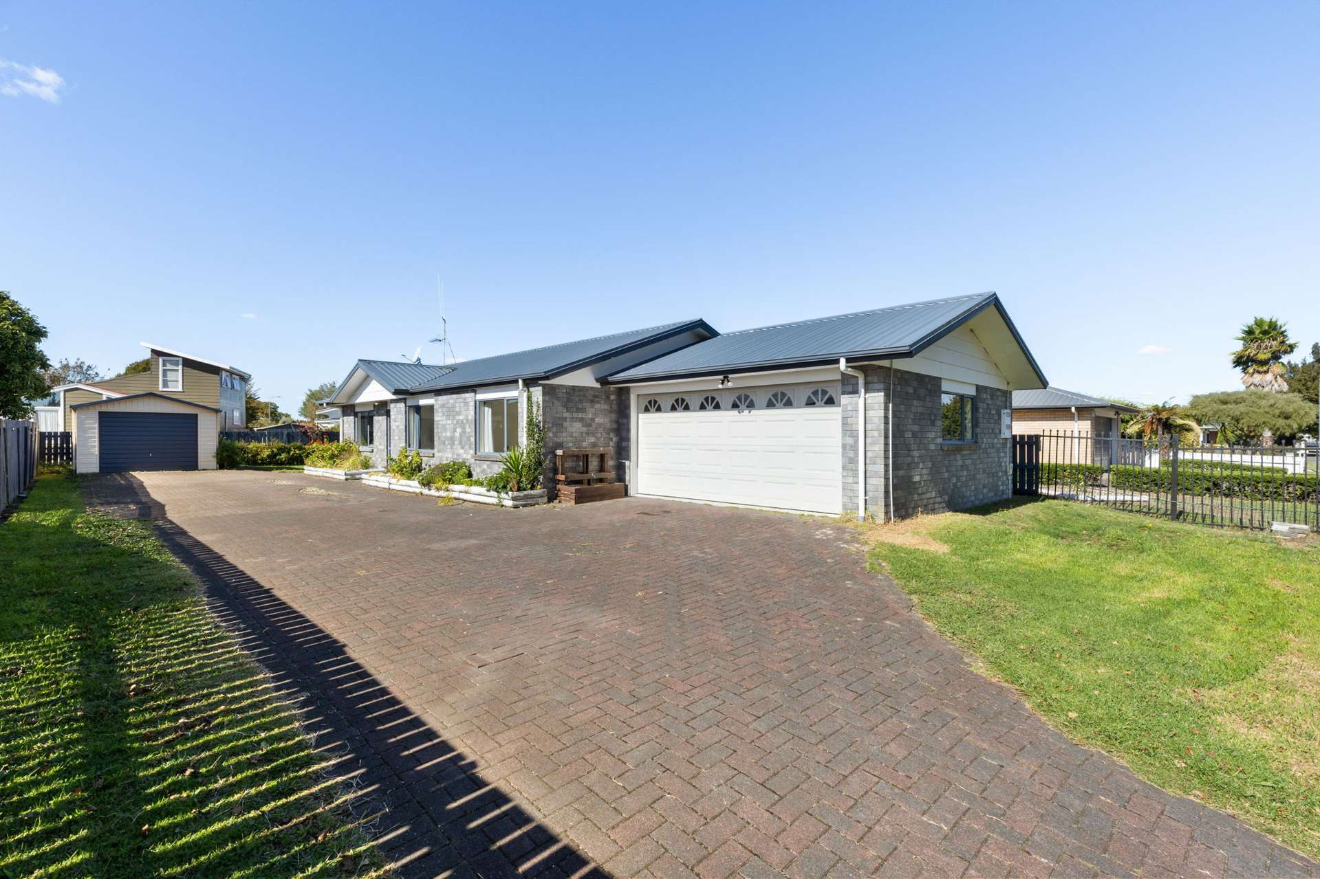 22 Catalina Drive Melville_0