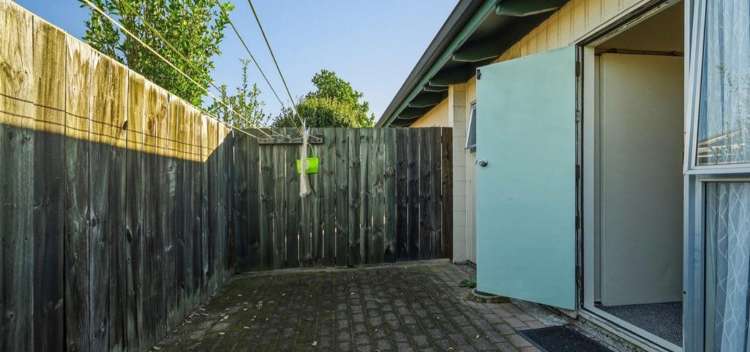1/12 McKee Avenue 1064_3