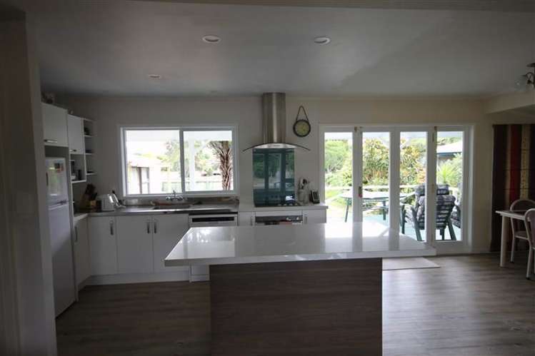 6 Coutts Road Pauanui_6