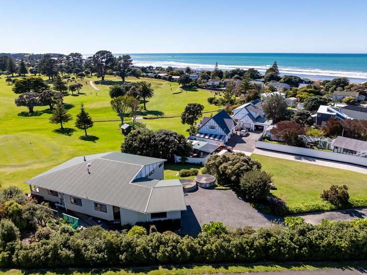 24 Palm Parade Riversdale Beach_1