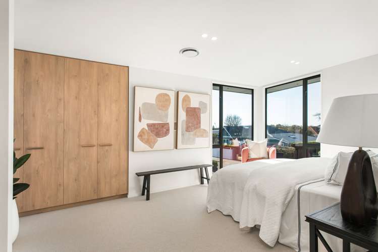 37 Office Road Merivale_8