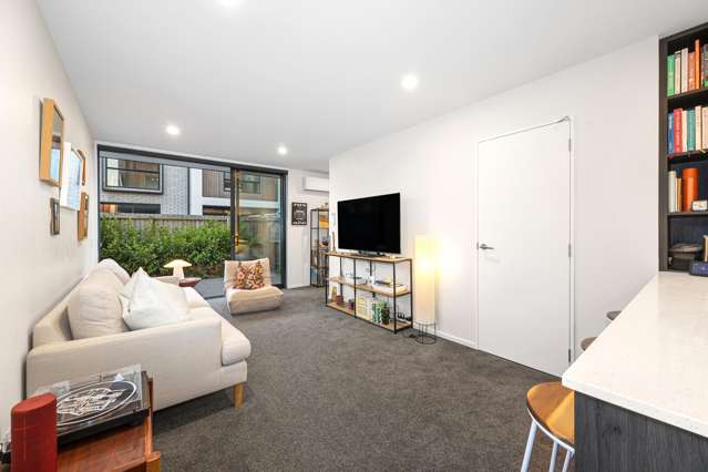 1/329 Lincoln Road Addington_4
