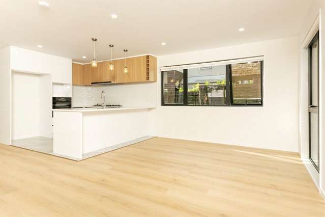 32D Windermere Crescent Blockhouse Bay_3