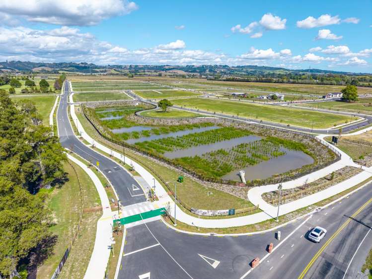 2/62-80 Papakura-Clevedon Road Clevedon_3