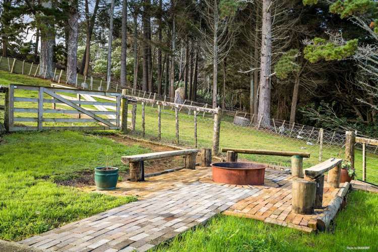 210b Logan Road Buckland_17