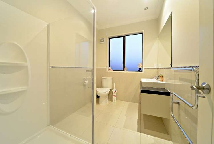 9 Brancott Place Flat Bush_20