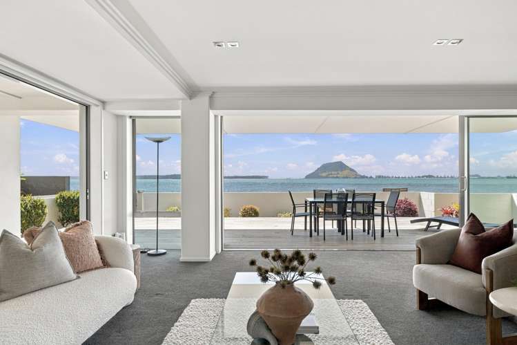 1/104 Harbour Drive Otumoetai_33